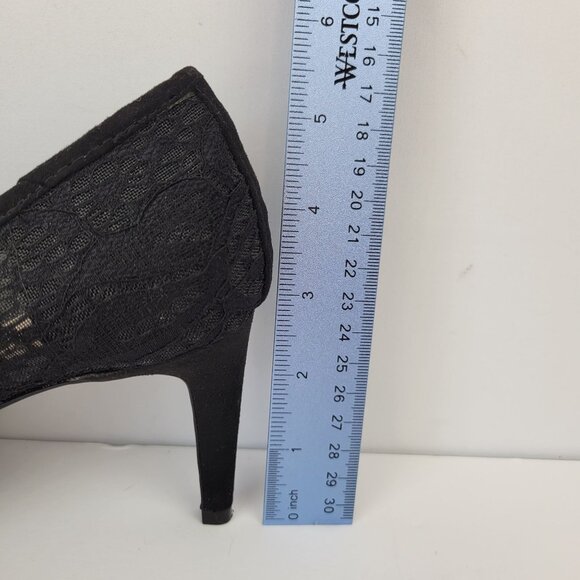 Kelly & Katie Misha Black Lace Pointed-Toe Heels Size 7.5 - Picture 12 of 12